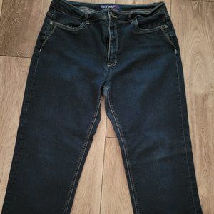 Dark wash capris